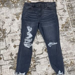 Dark Gray Ripped Size 16 AE Skinny Jeans